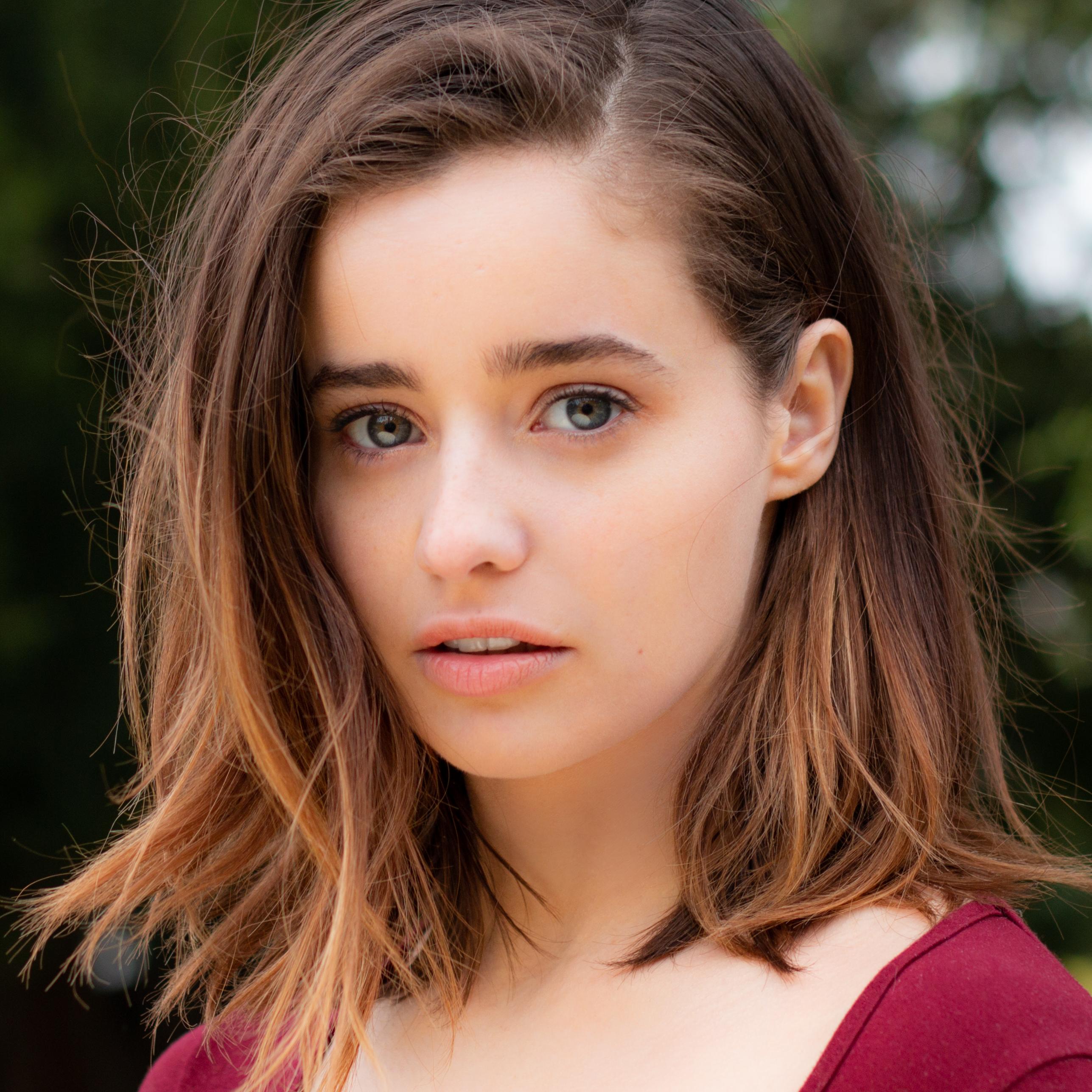 Holly earl humans